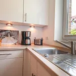 公寓 Strandhaeuser Lindenstrasse Ostseeschwaermerei 克伦胡森