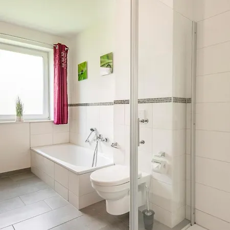 Strandhaeuser Lindenstrasse Ostseeschwaermerei Appartement *