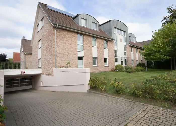 Strandhaeuser Lindenstrasse Ostseeschwaermerei *