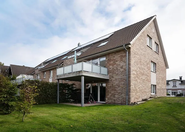 Strandhaeuser Lindenstrasse Ostseeschwaermerei *